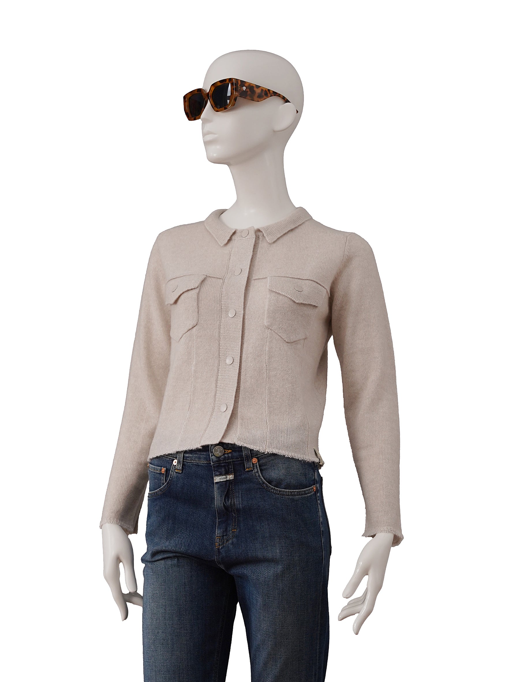 Beige cardigan made of cashmere and cotton